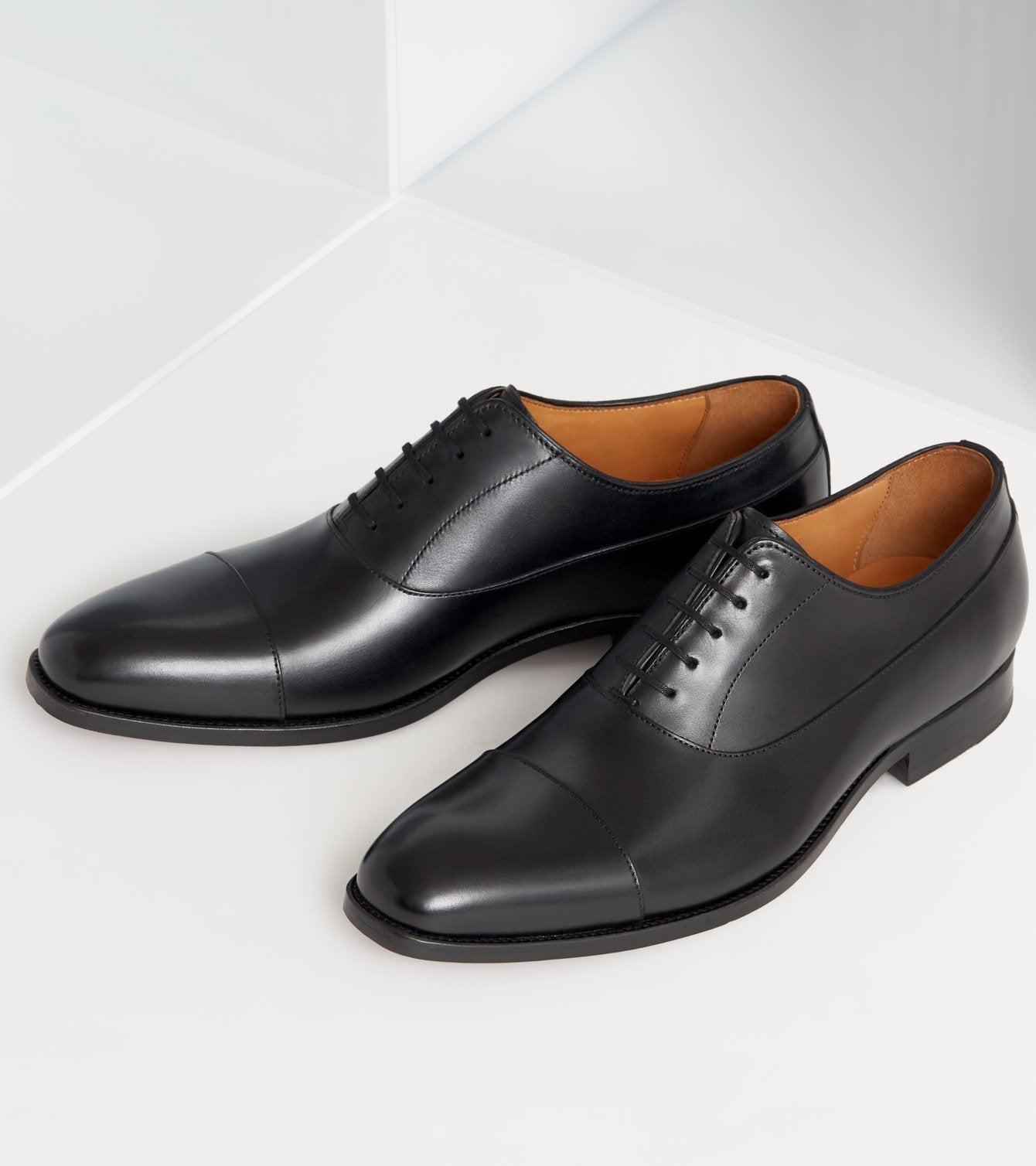 black-full-grain