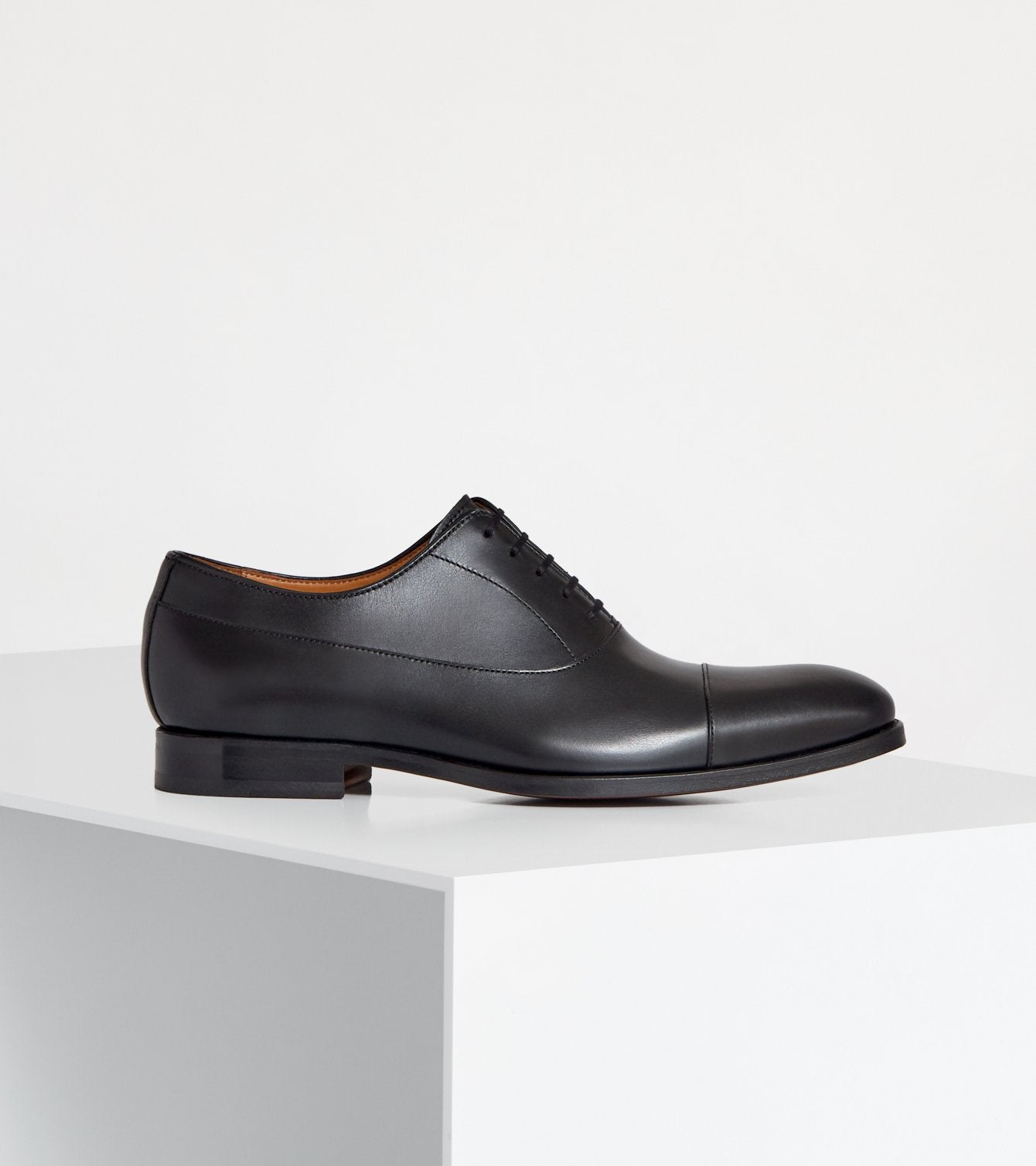 black-full-grain