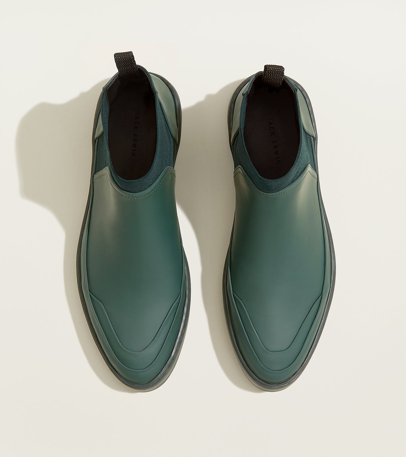 pine-green-gum-leather