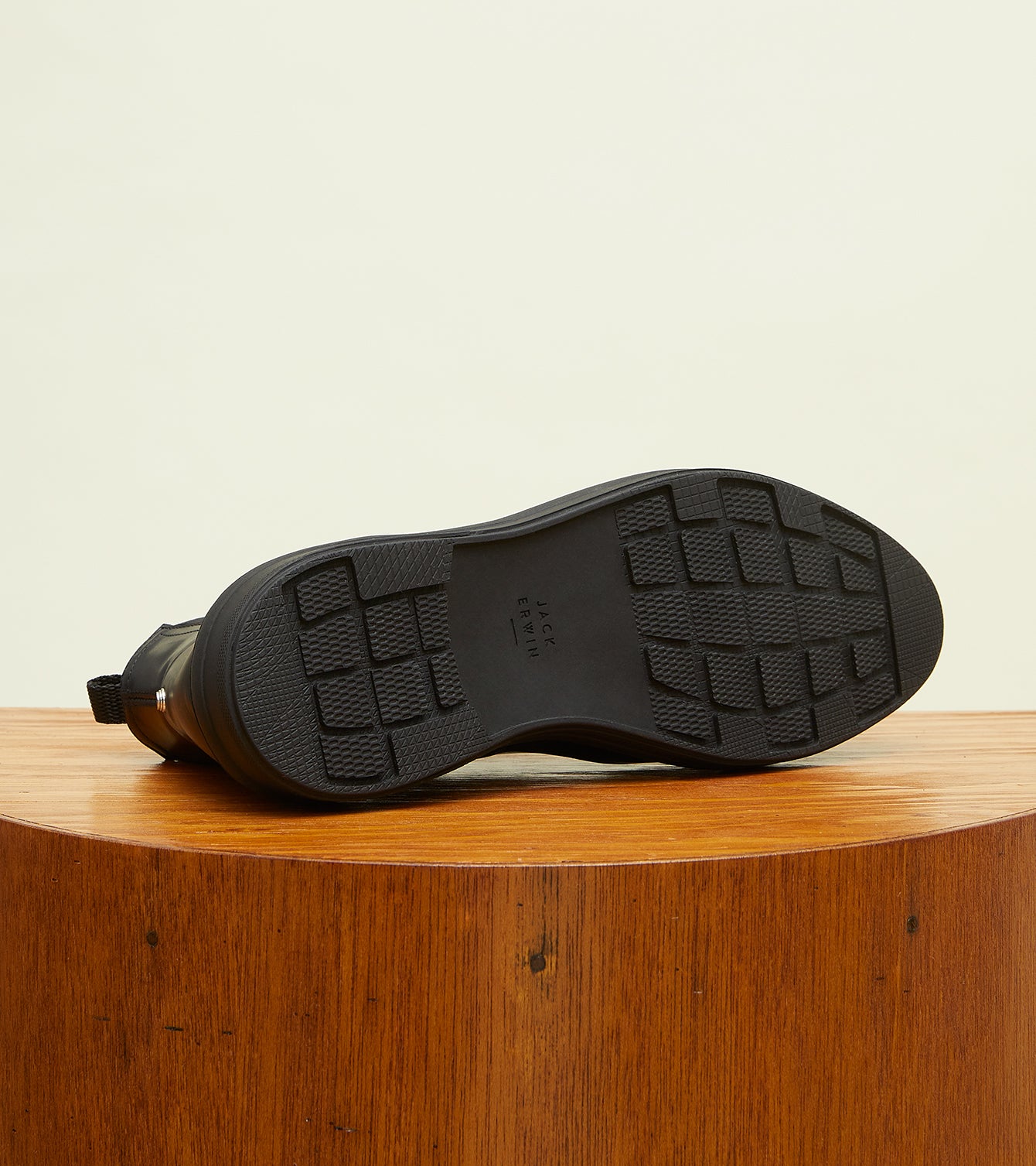 black-polished-leather-black-outsole