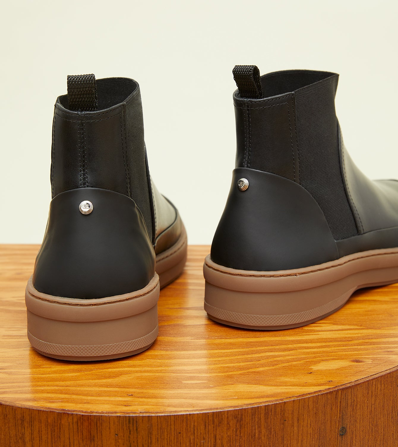 black-polished-leather-tan-outsole