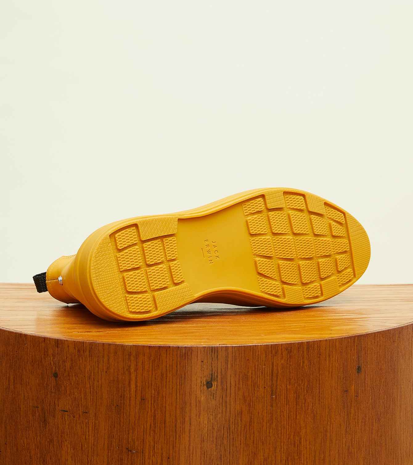 canary-yellow-gum-leather